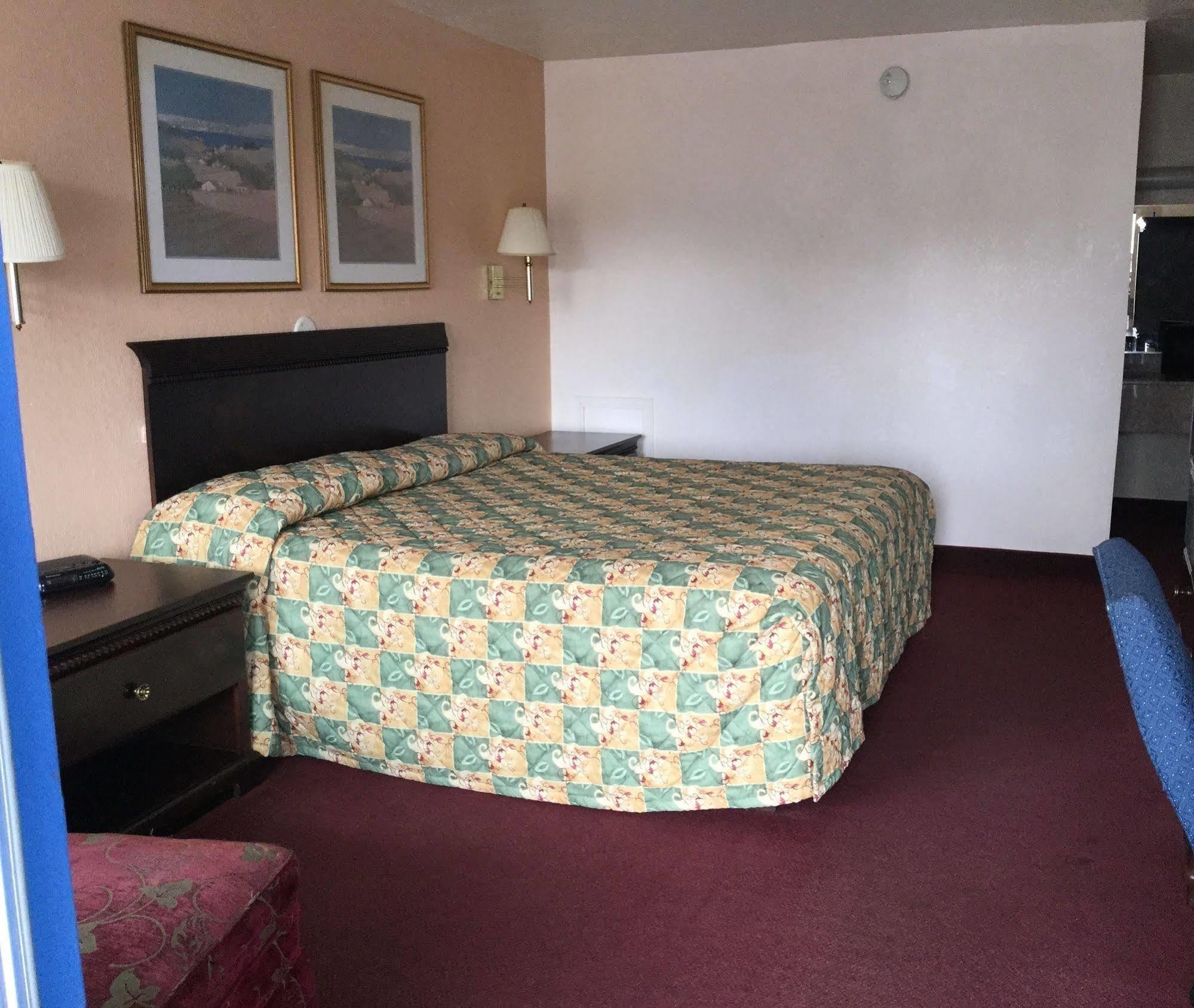 Belmont Inn And Suites Hampton Eksteriør billede